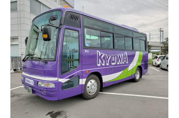 127 小型サロンバス | 長野にある共和観光バス株式会社からの情報は